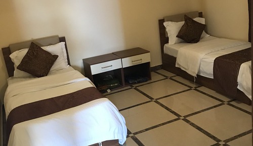 Chalet familiar, 2 habitaciones, vistas al jardín