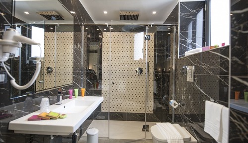 Habitación superior con 2 camas individuales