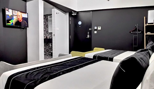 Habitación familiar (Loop)