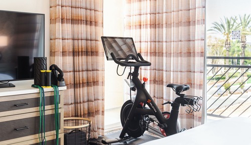 Habitación, 1 cama de matrimonio grande (Peloton Wellness Room)