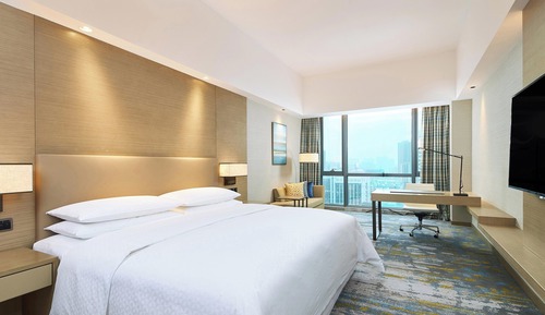 Habitación, 1 cama de matrimonio grande, vistas a la ciudad