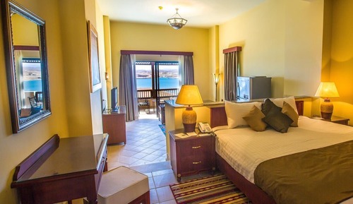 Suite estudio junior, 1 cama de matrimonio grande, vistas a la laguna