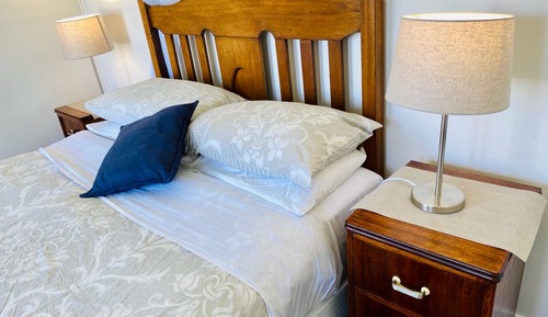 Habitación, 1 cama de matrimonio, vistas al patio (Seacroft Room 5)