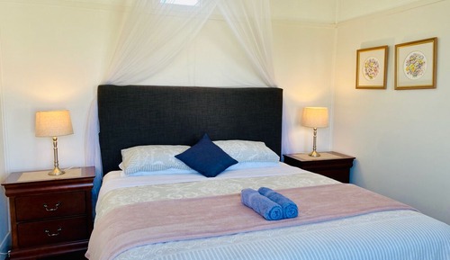 Habitación, 1 cama de matrimonio, vistas al patio (Seacroft Room 6)