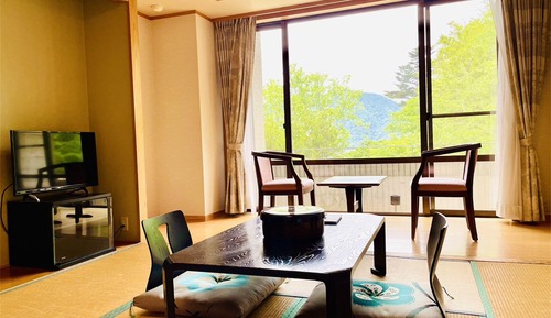 Habitación tradicional, baño compartido, vistas a la montaña (Japanese Style)