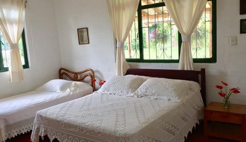 Casa familiar, 6 habitaciones (22 pax)