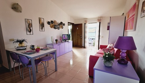 Apartamento Confort, 1 habitación, balcón, vistas a la ciudad