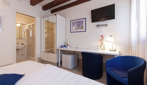 Habitación con 1 cama doble o 2 individuales