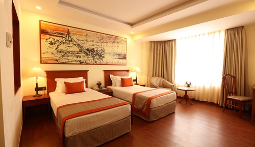 Habitación ejecutiva con 2 camas individuales