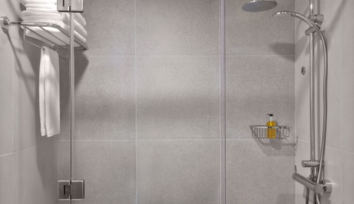 Estudio Deluxe, 1 cama de matrimonio grande, fumadores, vistas a la ciudad