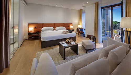 Habitación junior, balcón (Space)