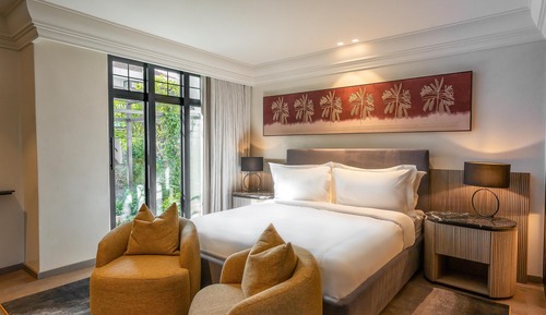 Habitación, 1 cama de matrimonio grande, vistas a la piscina