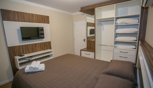 Apartamento superior, balcón, vistas a la piscina