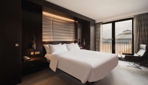 Suite Royal, acceso al Business Lounge