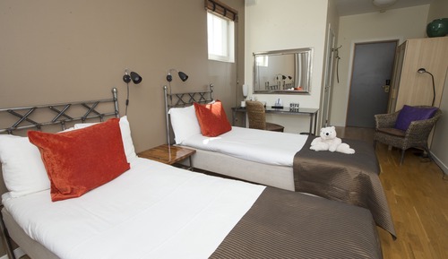 Habitación con 2 camas individuales