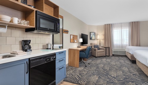 Suite estudio, 2 camas de matrimonio, accesible para personas con discapacidad (Communications)