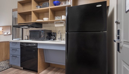 Suite estudio, 1 cama de matrimonio grande, cocina (Communications)