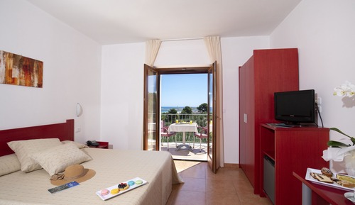 Habitación doble, balcón, vistas al mar