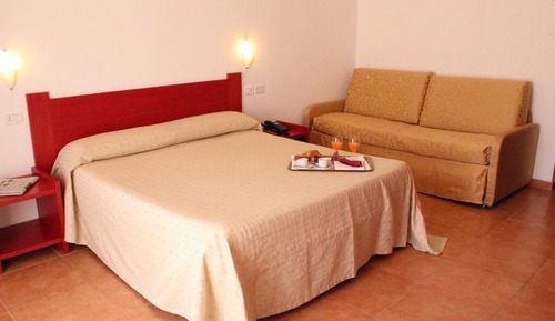 Habitación cuádruple, balcón