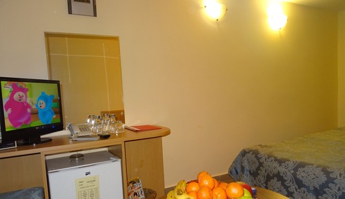 Ground floor Room (With Window)