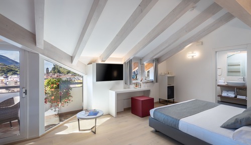 Camera Junior Suite Deluxe, balcone