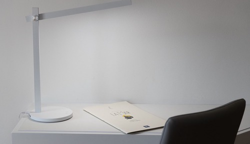 Habitación superior con 1 cama doble o 2 individuales, balcón