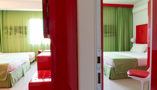 Habitación familiar (Family 5 pax)