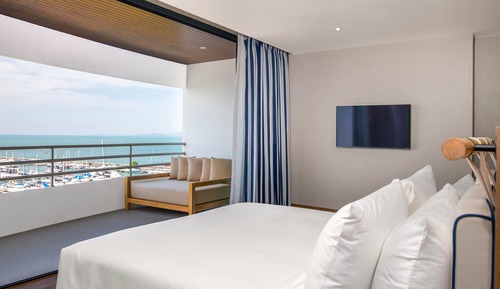 Suite, 1 cama de matrimonio grande, balcón, vistas al puerto deportivo