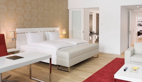 The Dresden Condo (2+3)