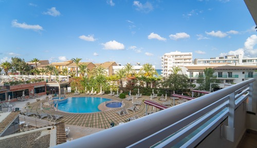 Habitación doble de uso individual, balcón, vistas a la piscina