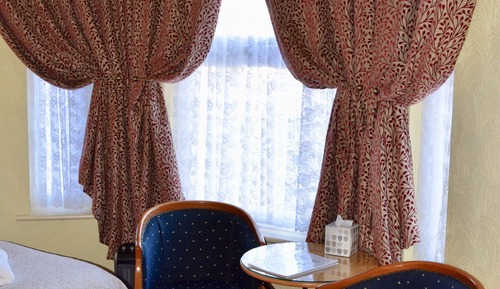 Habitación con 2 camas individuales, planta baja