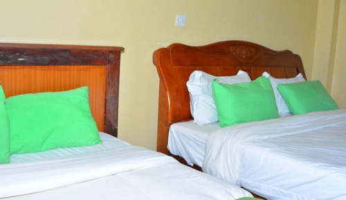 Habitación superior con 2 camas individuales