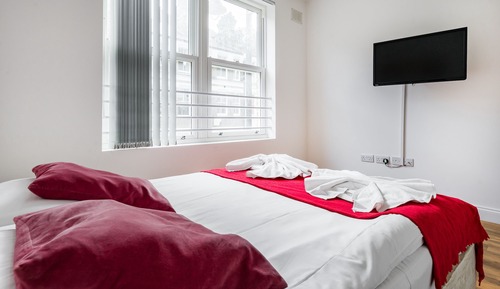 City Apartment, Private Bathroom, City View (One Bedroom )