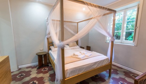 Suite estudio, en la zona del jardín