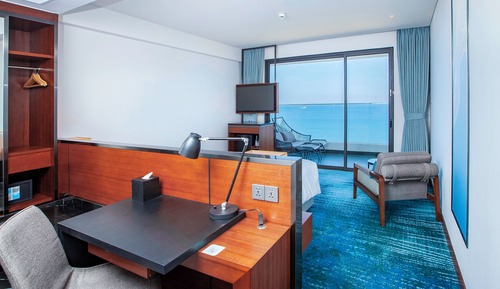 Habitación Deluxe, 1 cama de matrimonio grande, vistas al mar, en esquina