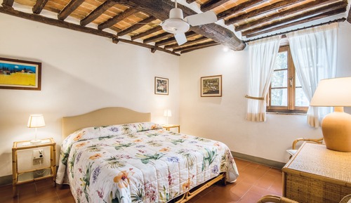 Apartamento, 2 habitaciones, cocina básica (Ginestra)