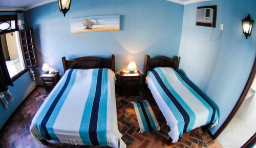 Habitación triple (1 Double bed + 1 Single bed)