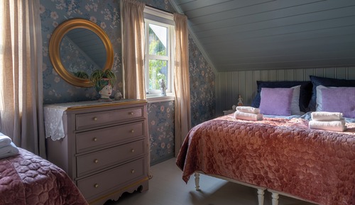 Habitación de diseño con 1 cama doble o 2 individuales (Solvorn, nr 1)