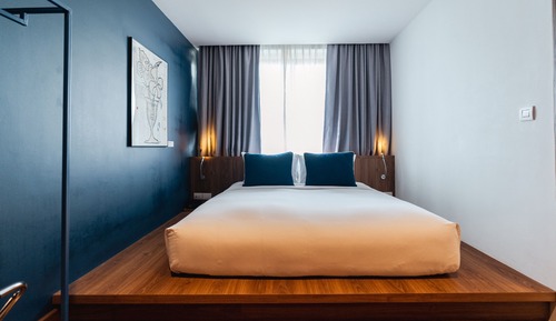 Habitación estándar con 1 cama doble o 2 individuales