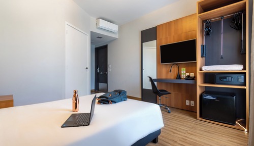 Habitación estándar, 1 cama doble, accesible para personas con discapacidad