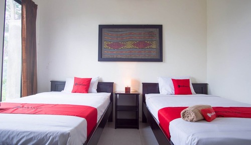 Habitación con 2 camas individuales