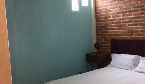 Habitación cuádruple básica (1 King Bed and 1 Double Bed #1)