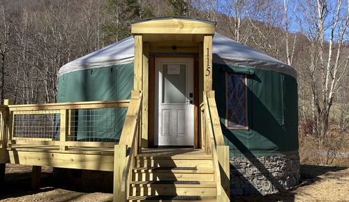 Bungalow, baño privado, vistas a la montaña (Green Ash Studio)