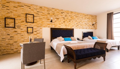 Suite estudio junior, vistas a la piscina