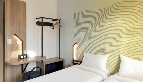 Habitación con 2 camas individuales