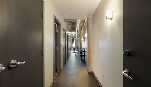 Apartamento Premier, 2 habitaciones, servicio de Concierge, vistas a la ciudad