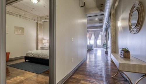 Apartamento de lujo, 2 habitaciones, vistas a la ciudad, planta ejecutiva