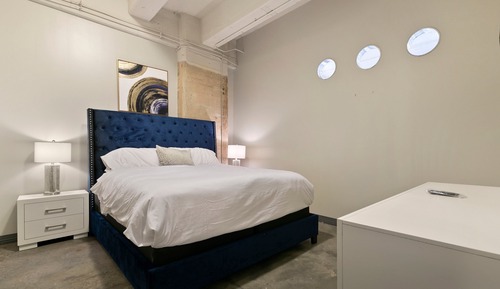 Apartamento de diseño, 2 habitaciones, servicio de Concierge, vistas a la ciudad