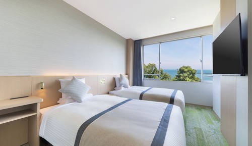 Habitación estándar con 2 camas individuales, no fumadores, vistas al mar (With private bathroom)