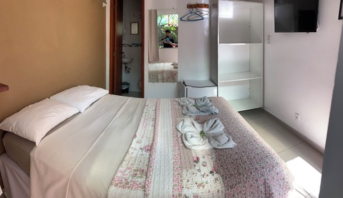 Habitación estándar con 1 cama doble o 2 individuales